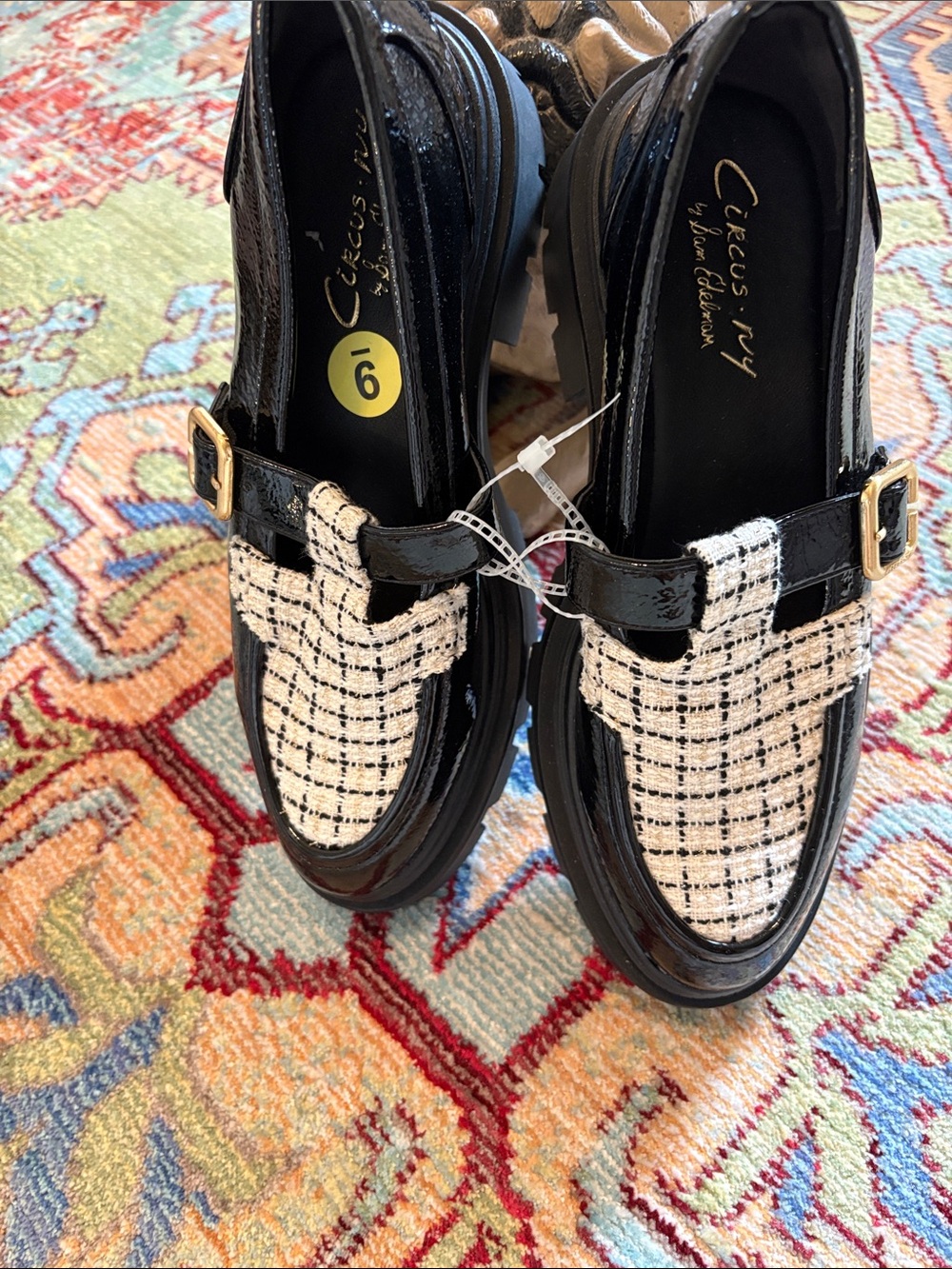Circus by Sam Edelman Black Patent & White Tweed Buckle Loafers size 9 - Picture 2 of 6